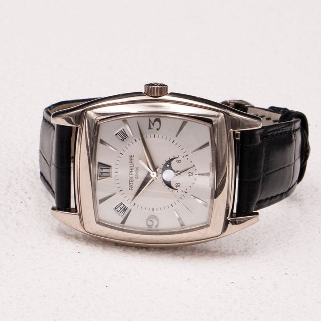 Patek Philippe Gondolo 5135G Image 2